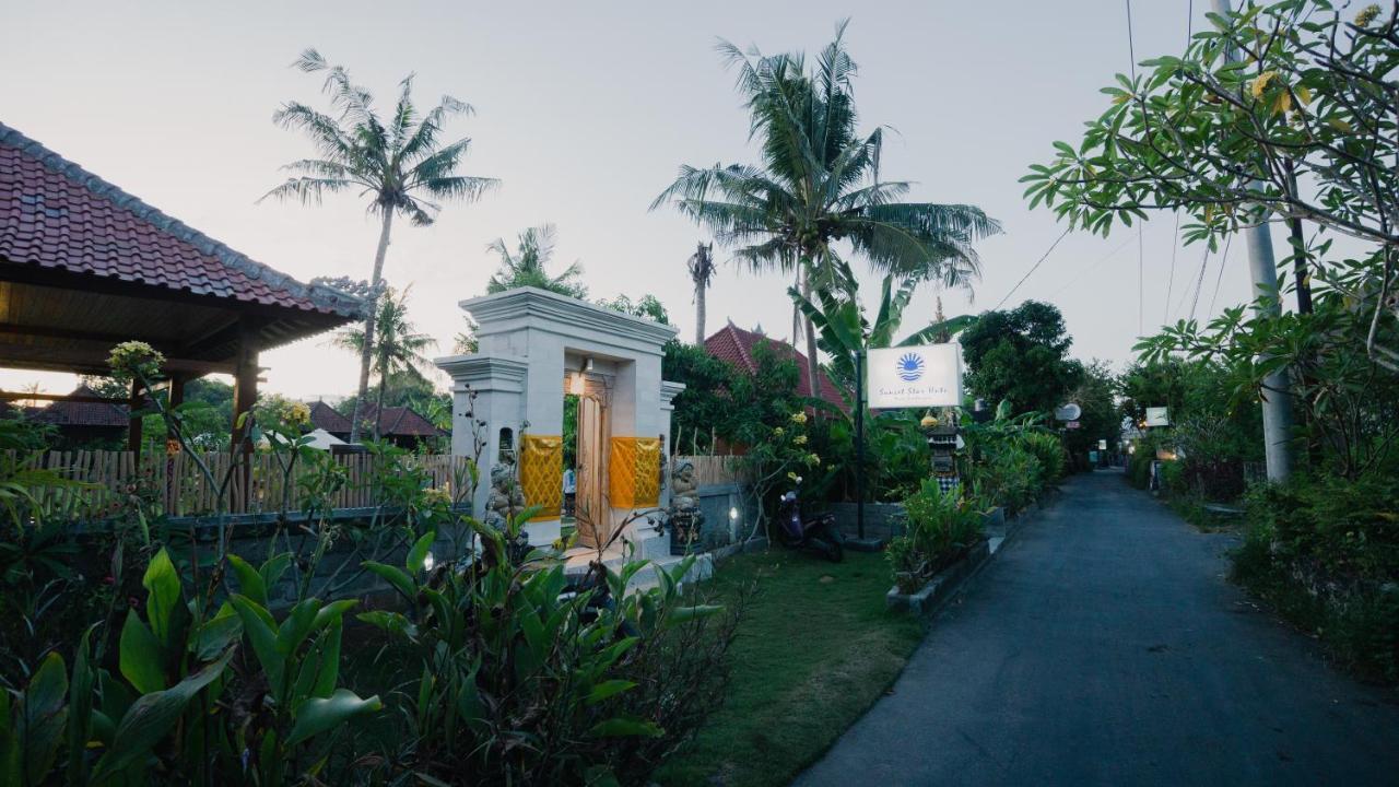 Sunset Star Huts Hotel Lembongan Exterior foto